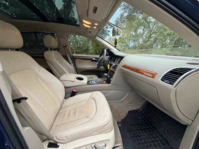 Синий Ауди Ку 7, объемом двигателя 3 л и пробегом 77 тыс. км за 3400 $, фото 9 на Automoto.ua