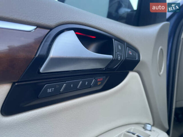 Синий Ауди Ку 7, объемом двигателя 3 л и пробегом 101 тыс. км за 16500 $, фото 21 на Automoto.ua