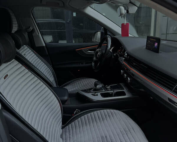 Синій Ауді Ку 7, об'ємом двигуна 3 л та пробігом 332 тис. км за 30000 $, фото 13 на Automoto.ua