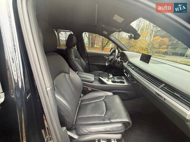 Синий Ауди Ку 7, объемом двигателя 3 л и пробегом 149 тыс. км за 33000 $, фото 29 на Automoto.ua