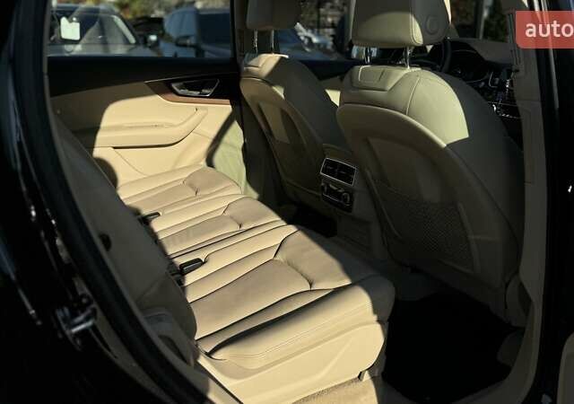 Синій Ауді Ку 7, об'ємом двигуна 2.97 л та пробігом 164 тис. км за 38500 $, фото 17 на Automoto.ua