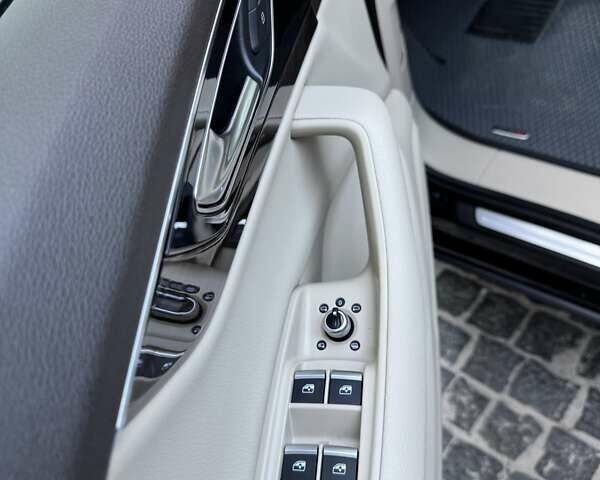 Синий Ауди Ку 7, объемом двигателя 3 л и пробегом 144 тыс. км за 33500 $, фото 29 на Automoto.ua