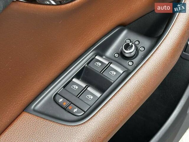 Синий Ауди Ку 7, объемом двигателя 3 л и пробегом 162 тыс. км за 25999 $, фото 22 на Automoto.ua