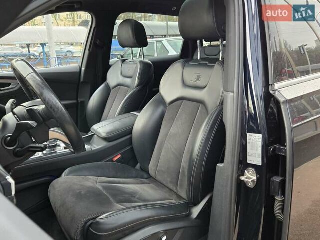 Синий Ауди Ку 7, объемом двигателя 3 л и пробегом 319 тыс. км за 33500 $, фото 8 на Automoto.ua