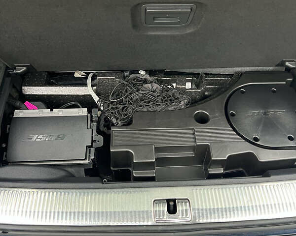 Синий Ауди Ку 7, объемом двигателя 3 л и пробегом 193 тыс. км за 25950 $, фото 33 на Automoto.ua