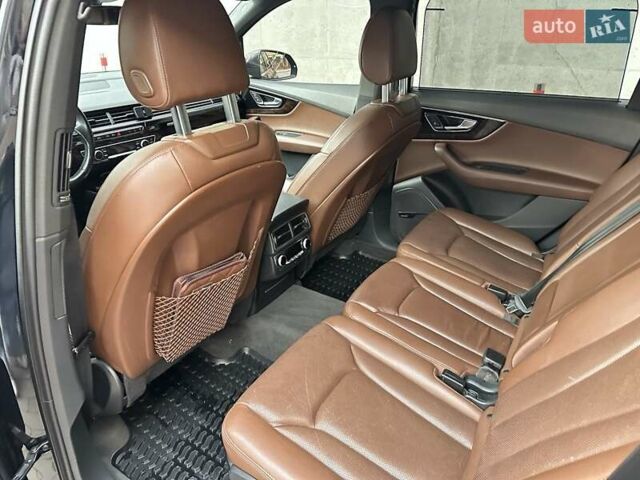 Синій Ауді Ку 7, об'ємом двигуна 3 л та пробігом 206 тис. км за 24000 $, фото 10 на Automoto.ua