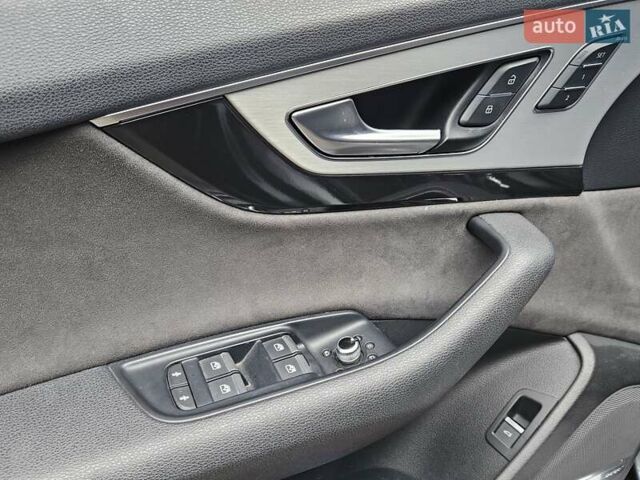 Синий Ауди Ку 7, объемом двигателя 3 л и пробегом 234 тыс. км за 31999 $, фото 68 на Automoto.ua