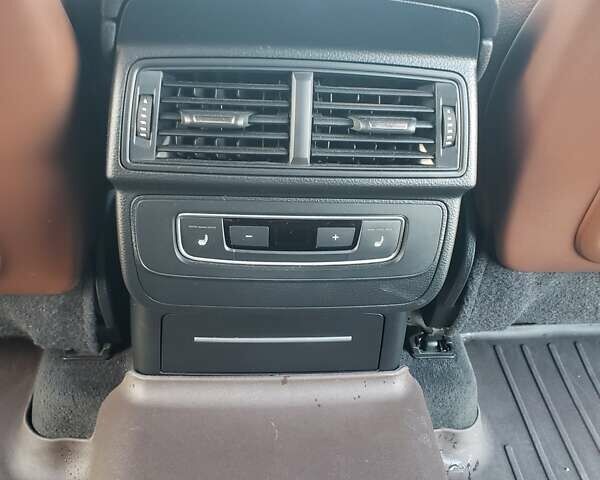 Синий Ауди Ку 7, объемом двигателя 3 л и пробегом 220 тыс. км за 26500 $, фото 4 на Automoto.ua