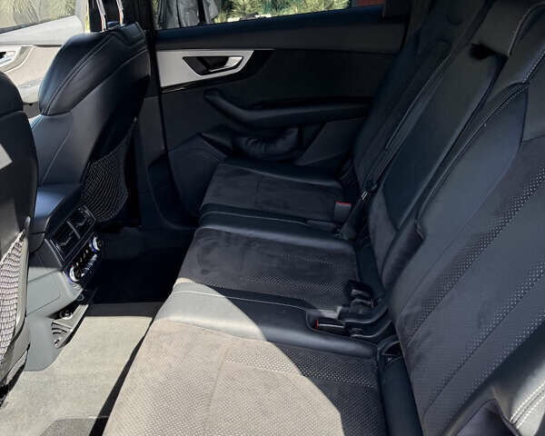Ауди Ку 7 2016 в Киеве на Automoto.ua Синий Ауди Ку 7, объемом двигателя 2.97 л и пробегом 250 тыс. км за 32500 $, фото 15 на Automoto.ua