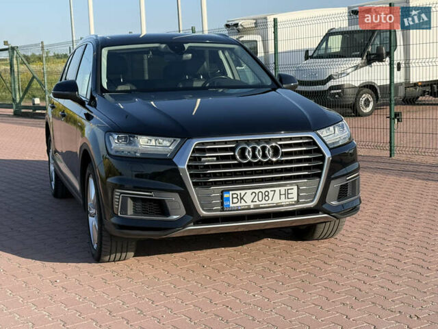 Синій Ауді Ку 7, об'ємом двигуна 2.97 л та пробігом 248 тис. км за 31950 $, фото 4 на Automoto.ua