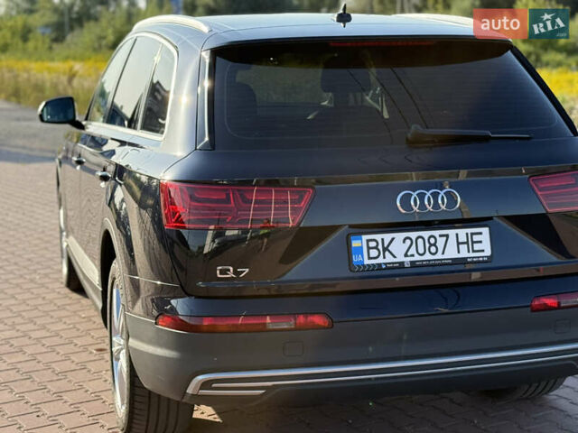 Синій Ауді Ку 7, об'ємом двигуна 2.97 л та пробігом 248 тис. км за 31950 $, фото 3 на Automoto.ua