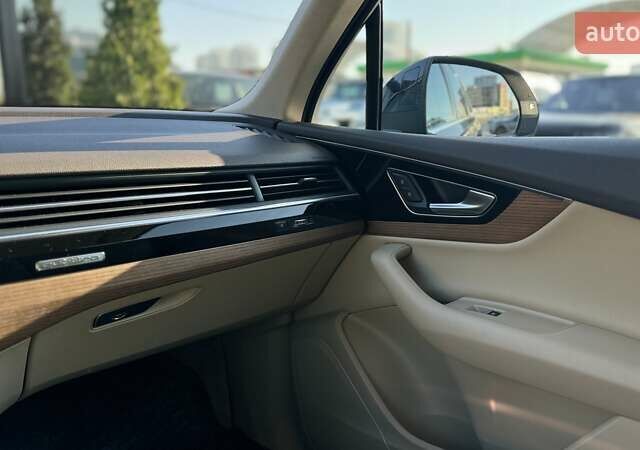 Синій Ауді Ку 7, об'ємом двигуна 2.97 л та пробігом 164 тис. км за 38500 $, фото 24 на Automoto.ua