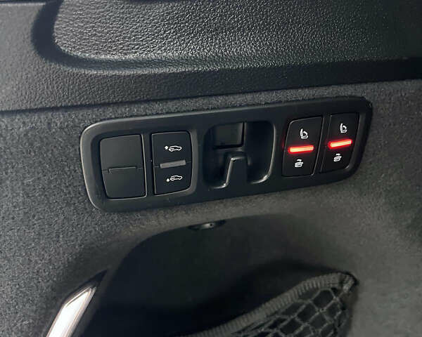 Синий Ауди Ку 7, объемом двигателя 3 л и пробегом 193 тыс. км за 25950 $, фото 32 на Automoto.ua