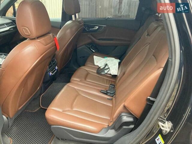 Синий Ауди Ку 7, объемом двигателя 3 л и пробегом 213 тыс. км за 25000 $, фото 7 на Automoto.ua