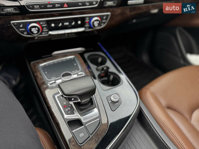 Ауди Ку 7 2016 в Киеве на Automoto.ua Синий Ауди Ку 7, объемом двигателя 3 л и пробегом 137 тыс. км за 30000 $, фото 35 на Automoto.ua