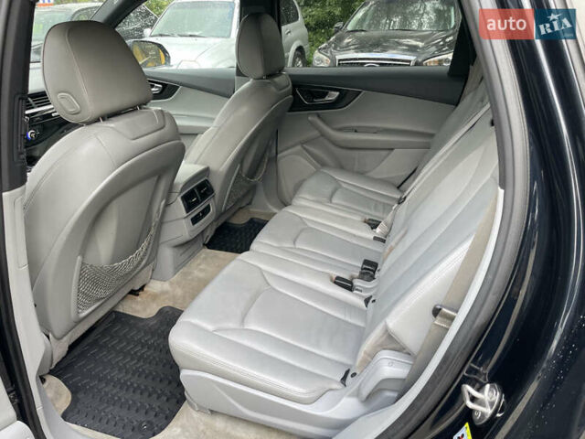 Синий Ауди Ку 7, объемом двигателя 3 л и пробегом 162 тыс. км за 21000 $, фото 5 на Automoto.ua