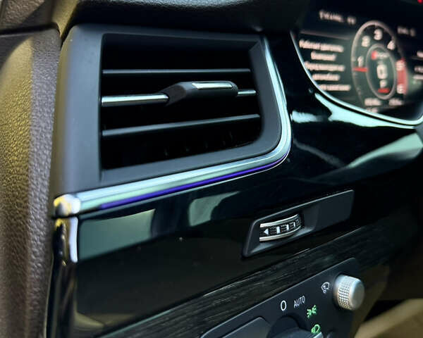 Синий Ауди Ку 7, объемом двигателя 3 л и пробегом 89 тыс. км за 35800 $, фото 29 на Automoto.ua