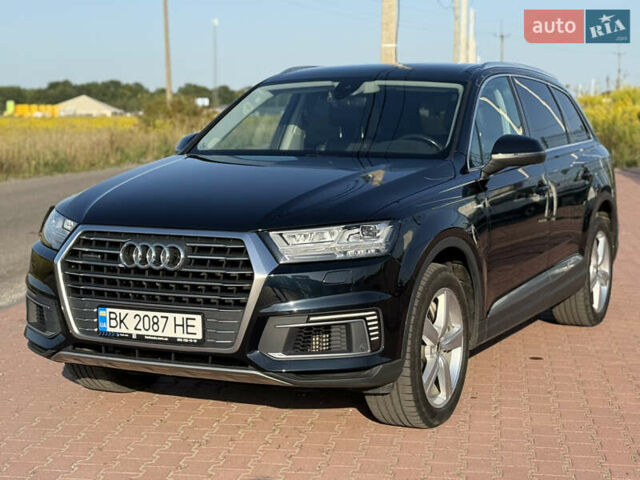 Синій Ауді Ку 7, об'ємом двигуна 2.97 л та пробігом 248 тис. км за 31950 $, фото 1 на Automoto.ua