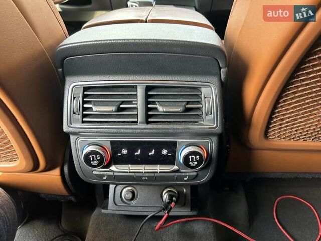 Синий Ауди Ку 7, объемом двигателя 2.97 л и пробегом 244 тыс. км за 39500 $, фото 21 на Automoto.ua