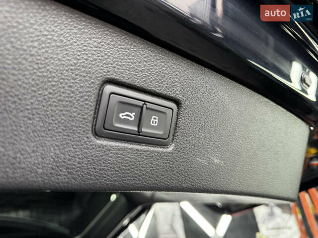 Ауди Ку 7 2016 в Киеве на Automoto.ua Синий Ауди Ку 7, объемом двигателя 3 л и пробегом 137 тыс. км за 30000 $, фото 78 на Automoto.ua