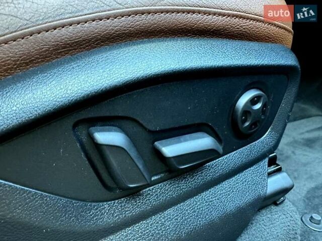 Синій Ауді Ку 7, об'ємом двигуна 2.97 л та пробігом 250 тис. км за 38900 $, фото 32 на Automoto.ua
