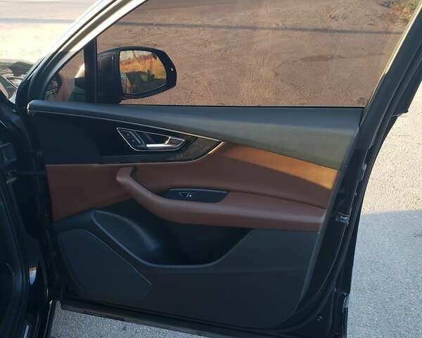 Синий Ауди Ку 7, объемом двигателя 3 л и пробегом 220 тыс. км за 26500 $, фото 12 на Automoto.ua