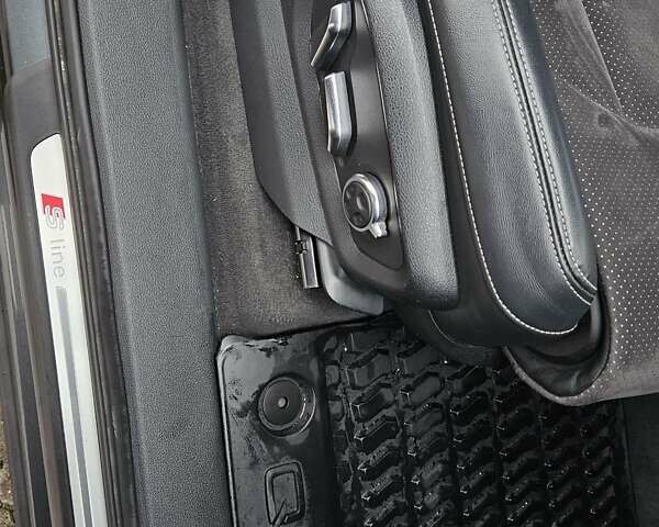 Синий Ауди Ку 7, объемом двигателя 3 л и пробегом 234 тыс. км за 31999 $, фото 23 на Automoto.ua