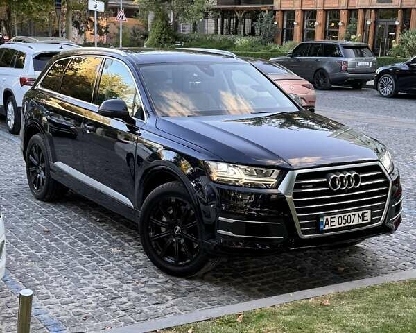 Синий Ауди Ку 7, объемом двигателя 3 л и пробегом 144 тыс. км за 33500 $, фото 4 на Automoto.ua