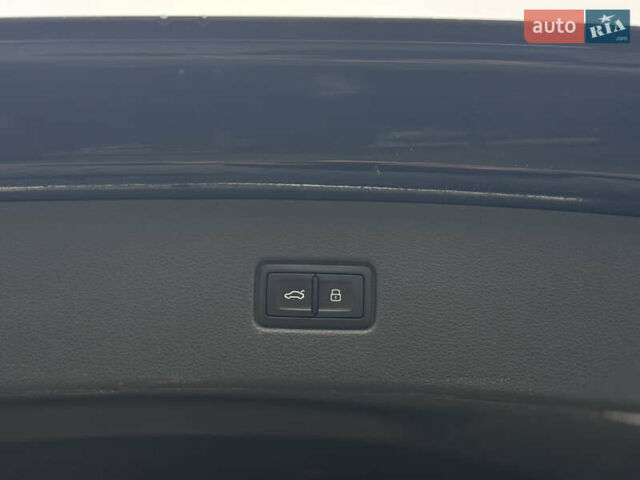 Синій Ауді Ку 7, об'ємом двигуна 3 л та пробігом 248 тис. км за 24500 $, фото 27 на Automoto.ua