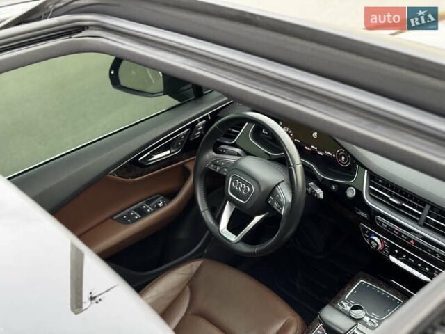 Ауди Ку 7 2016 в Киеве на Automoto.ua Синий Ауди Ку 7, объемом двигателя 3 л и пробегом 137 тыс. км за 30000 $, фото 16 на Automoto.ua