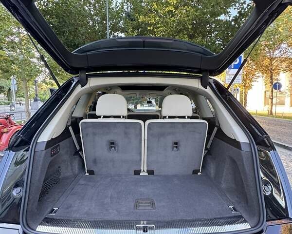 Синий Ауди Ку 7, объемом двигателя 3 л и пробегом 144 тыс. км за 33500 $, фото 40 на Automoto.ua