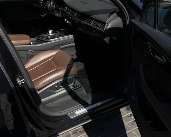 Синий Ауди Ку 7, объемом двигателя 3 л и пробегом 110 тыс. км за 27500 $, фото 15 на Automoto.ua