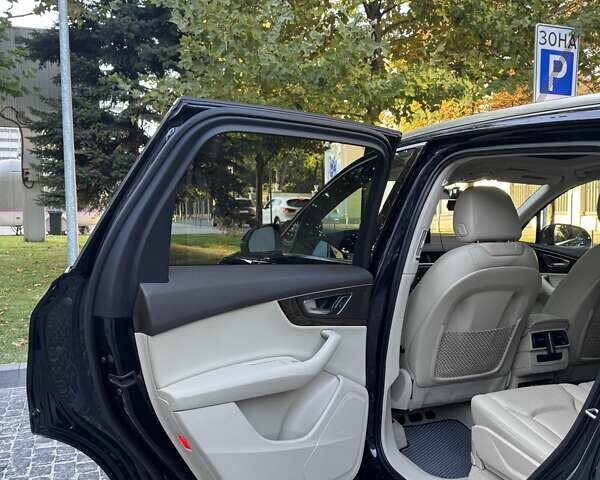 Синий Ауди Ку 7, объемом двигателя 3 л и пробегом 144 тыс. км за 33500 $, фото 17 на Automoto.ua