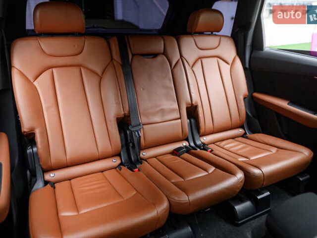 Синій Ауді Ку 7, об'ємом двигуна 3 л та пробігом 153 тис. км за 37500 $, фото 22 на Automoto.ua