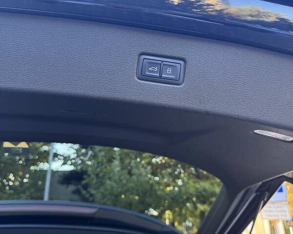 Синий Ауди Ку 7, объемом двигателя 3 л и пробегом 144 тыс. км за 33500 $, фото 42 на Automoto.ua