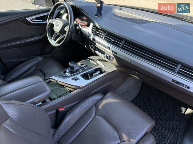 Синий Ауди Ку 7, объемом двигателя 3 л и пробегом 220 тыс. км за 37900 $, фото 27 на Automoto.ua