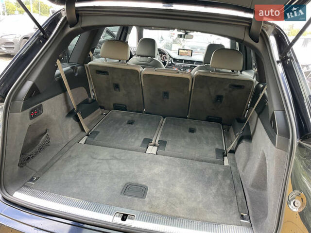 Синий Ауди Ку 7, объемом двигателя 3 л и пробегом 162 тыс. км за 22000 $, фото 6 на Automoto.ua