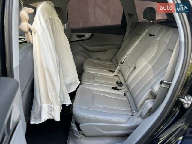 Ауди Ку 7 2016 в Ивано-Франковске на Automoto.ua Синий Ауди Ку 7, объемом двигателя 2.97 л и пробегом 120 тыс. км за 40000 $, фото 20 на Automoto.ua