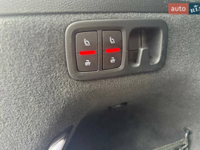 Синий Ауди Ку 7, объемом двигателя 3 л и пробегом 149 тыс. км за 33000 $, фото 11 на Automoto.ua