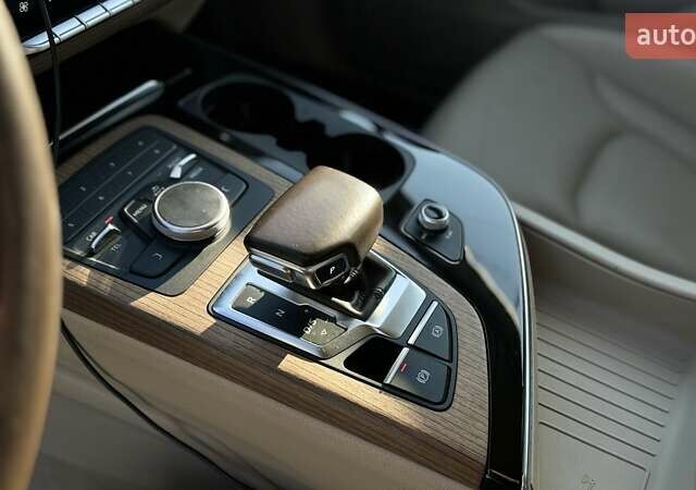 Синій Ауді Ку 7, об'ємом двигуна 2.97 л та пробігом 164 тис. км за 38500 $, фото 32 на Automoto.ua