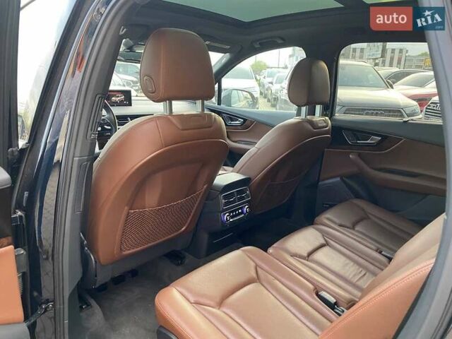 Ауди Ку 7 2016 в Львове на Automoto.ua Синий Ауди Ку 7, объемом двигателя 3 л и пробегом 215 тыс. км за 22900 $, фото 25 на Automoto.ua