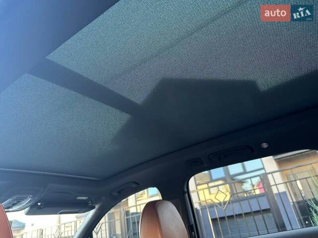 Синій Ауді Ку 7, об'ємом двигуна 2 л та пробігом 258 тис. км за 19950 $, фото 8 на Automoto.ua