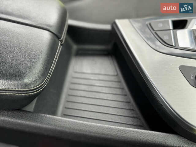 Синий Ауди Ку 7, объемом двигателя 3 л и пробегом 311 тыс. км за 36000 $, фото 34 на Automoto.ua