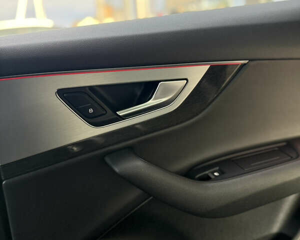 Синий Ауди Ку 7, объемом двигателя 3 л и пробегом 81 тыс. км за 31900 $, фото 45 на Automoto.ua