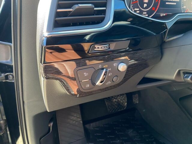 Синий Ауди Ку 7, объемом двигателя 3 л и пробегом 120 тыс. км за 34500 $, фото 17 на Automoto.ua