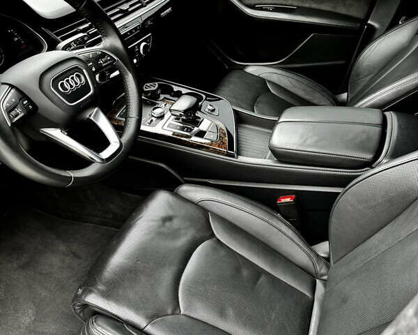 Синій Ауді Ку 7, об'ємом двигуна 3 л та пробігом 135 тис. км за 35000 $, фото 16 на Automoto.ua