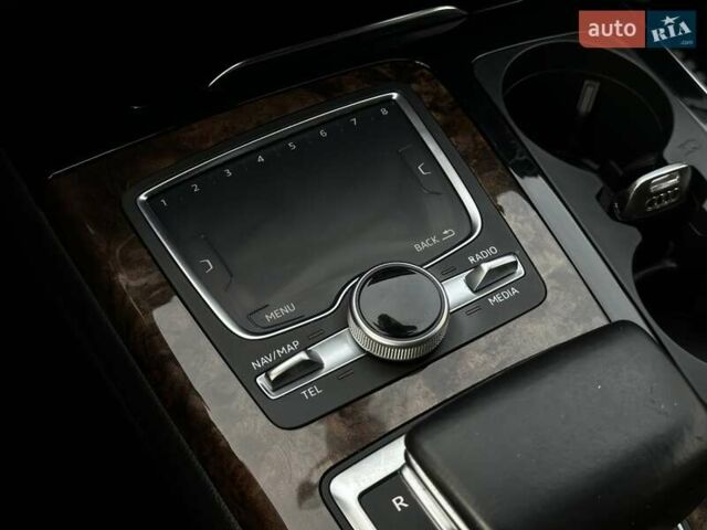 Синий Ауди Ку 7, объемом двигателя 3 л и пробегом 194 тыс. км за 27500 $, фото 46 на Automoto.ua