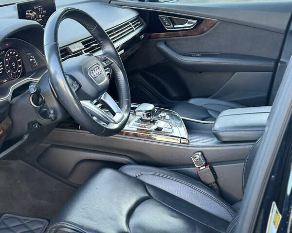 Синий Ауди Ку 7, объемом двигателя 3 л и пробегом 152 тыс. км за 31499 $, фото 52 на Automoto.ua