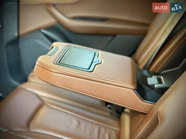 Синій Ауді Ку 7, об'ємом двигуна 2 л та пробігом 258 тис. км за 19950 $, фото 41 на Automoto.ua