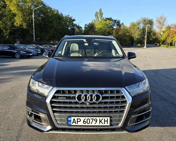 Синий Ауди Ку 7, объемом двигателя 3 л и пробегом 111 тыс. км за 31000 $, фото 1 на Automoto.ua